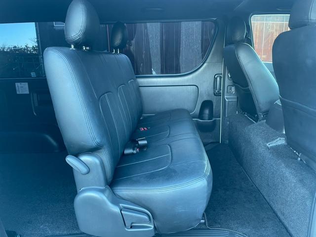 ハイエースバン スーパーＧＬ　ダークプライムＩＩ　電動パワースライド　デジタルインナーミラー　トヨタセーフティセンス（14枚目）