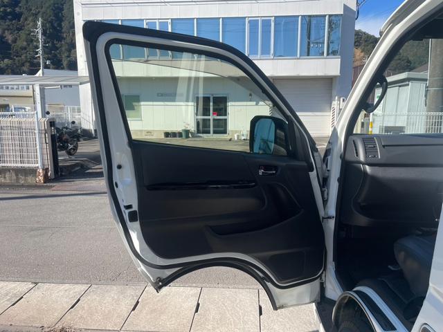 ハイエースバン スーパーＧＬ　ダークプライムＩＩ　電動パワースライド　デジタルインナーミラー　トヨタセーフティセンス（55枚目）