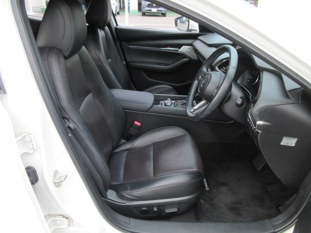 MAZDA3ファストバック XD Lパッケージ 18XD L-pkg スマートキー マツダコネクトナビSDカード 360°ビューモニター BOSEサ(15枚目)