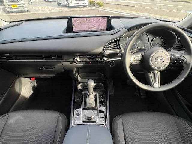 ＣＸ－３０ ２０Ｓ　ツーリング　２０Ｓツーリング　ｅ－ＳＫＹＡＣＴＩＶ－Ｇ・マツダコネクト・コネクティッドサービス・ナビＳＤカード・３６０°ビューモニター・運転（3枚目）
