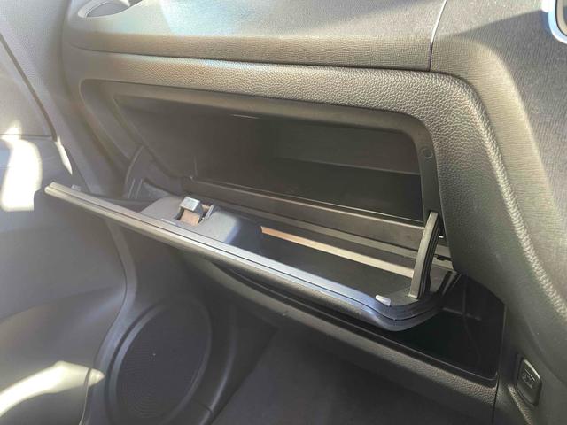 Ｎ－ＯＮＥ ツアラー・Ａパッケージ　バックカメラ　ナビ　ＴＶ　オートクルーズコントロール　衝突被害軽減システム　ＨＩＤ　スマートキー　アイドリングストップ　電動格納ミラー　ベンチシート　ＣＶＴ　盗難防止システム　ＡＢＳ　ＥＳＣ　ＣＤ（23枚目）