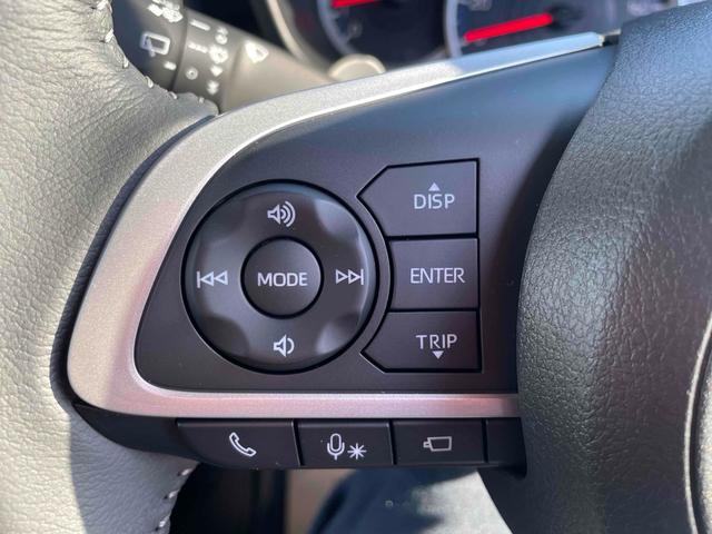 ルーミー カスタムＧ－Ｔ　登録未使用車　ディスプレイオーディオ　全周囲カメラ　ＴＶ　両側電動スライドドア　クリアランスソナー　オートクルーズコントロール　衝突被害軽減システム　アルミホイール　ＬＥＤヘッドランプ　スマートキー（4枚目）