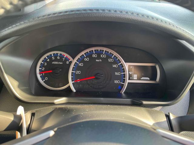 ルーミー カスタムＧ－Ｔ　登録未使用車　ディスプレイオーディオ　全周囲カメラ　ＴＶ　両側電動スライドドア　クリアランスソナー　オートクルーズコントロール　衝突被害軽減システム　アルミホイール　ＬＥＤヘッドランプ　スマートキー（6枚目）