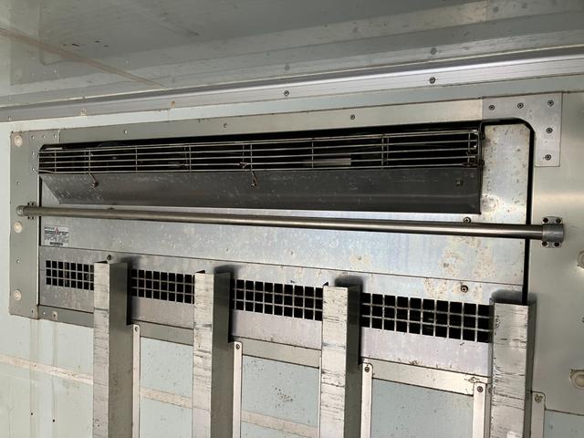 デュトロ 冷蔵冷凍車 3t SDナビ バックカメラ フルセグTV Bluetooth対応 ETC KK-XZU412M 長さ699 幅219 高さ300(34枚目)