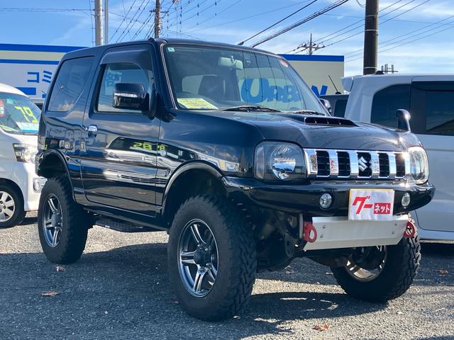 ジムニー クロスアドベンチャー 4WD ターボ リフトUP MTタイヤ タニグチ:FRPバンパー/スキッドプレート/サスペンションキット/サイドステップ マフラー LEDテール 1オーナー禁煙記録簿 ナビ Bカメラ ドラレコ ETC(3枚目)