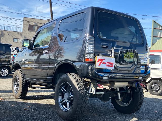 ジムニー クロスアドベンチャー 4WD ターボ リフトUP MTタイヤ タニグチ:FRPバンパー/スキッドプレート/サスペンションキット/サイドステップ マフラー LEDテール 1オーナー禁煙記録簿 ナビ Bカメラ ドラレコ ETC(7枚目)