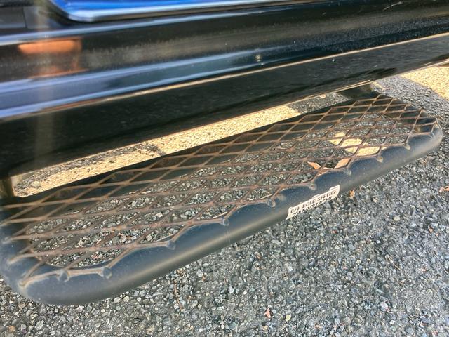 ジムニー クロスアドベンチャー 4WD ターボ リフトUP MTタイヤ タニグチ:FRPバンパー/スキッドプレート/サスペンションキット/サイドステップ マフラー LEDテール 1オーナー禁煙記録簿 ナビ Bカメラ ドラレコ ETC(25枚目)