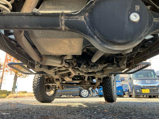 ジムニー クロスアドベンチャー 4WD ターボ リフトUP MTタイヤ タニグチ:FRPバンパー/スキッドプレート/サスペンションキット/サイドステップ マフラー LEDテール 1オーナー禁煙記録簿 ナビ Bカメラ ドラレコ ETC(58枚目)