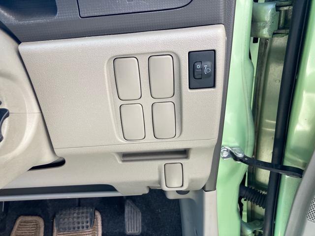 タント Ｌ　社外ナビ　電動スライドドア　バックカメラ　キーレス　走行４．５万キロ（22枚目）