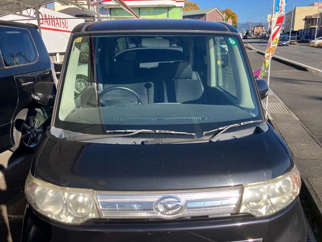 タント カスタムＸリミテッド　左側オートスライドドア　キーレス　ＣＤ　純正アルミ（9枚目）