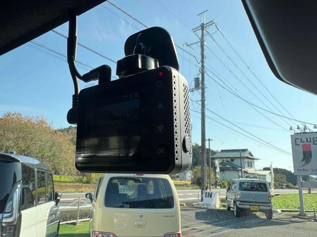 Ｎ－ＶＡＮ＋スタイル ファン・ターボホンダセンシング　４ＷＤ　マルチボード　プライバシーシェード　ウインドメッシュ　純正メモリーナビ　バックカメラ　ドライブレコーダー前後　ＥＴＣ　Ｂｌｕｅｔｏｏｔｈ　ルーフコンソール　クリアランスソナー　クルコン（33枚目）