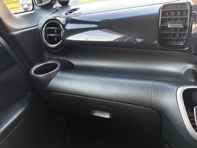 Ｎ－ＢＯＸカスタム Ｇ・Ｌパッケージ　バックカメラ　両側スライド　パワースライド　ＨＩＤ　スマートキー　電動格納ミラー　ベンチシート　ＣＶＴ　盗難防止システム　ＡＢＳ　ＥＳＣ　ＵＳＢ（16枚目）