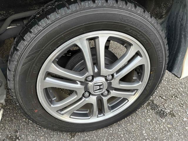 Ｎ－ＢＯＸカスタム Ｇ・Ｌパッケージ　バックカメラ　両側スライド　パワースライド　ＨＩＤ　スマートキー　電動格納ミラー　ベンチシート　ＣＶＴ　盗難防止システム　ＡＢＳ　ＥＳＣ　ＵＳＢ（35枚目）