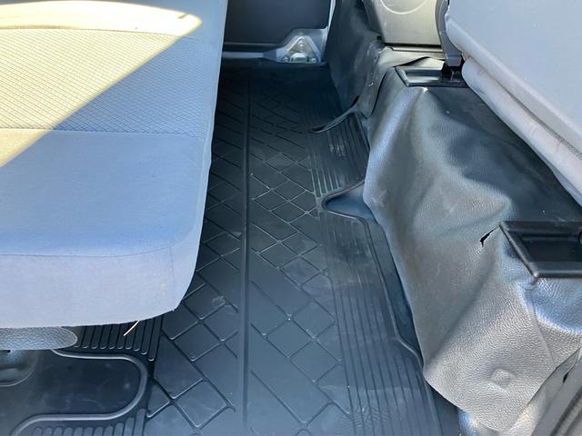 ハイゼットカーゴ ＤＸ　５速マニュアル　タイミングベルト交換済み　ハイルーフ　エアコン　パワステ　パワーウインド　車検９年６月（13枚目）