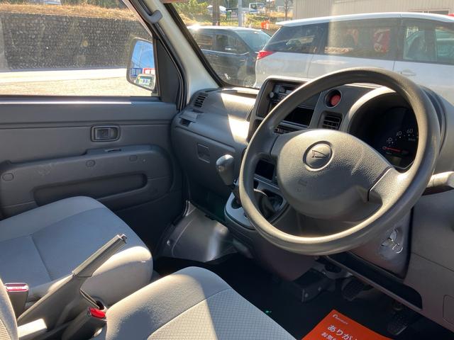 ハイゼットカーゴ ＤＸ　５速マニュアル　タイミングベルト交換済み　ハイルーフ　エアコン　パワステ　パワーウインド　車検９年６月（16枚目）