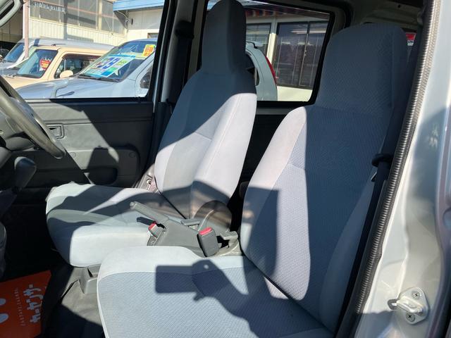 ハイゼットカーゴ ＤＸ　５速マニュアル　タイミングベルト交換済み　ハイルーフ　エアコン　パワステ　パワーウインド　車検９年６月（28枚目）