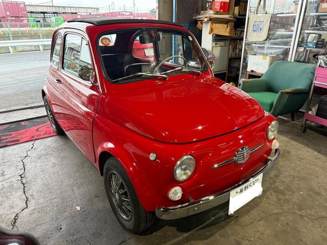 チンクチェント ベースグレード（3枚目）