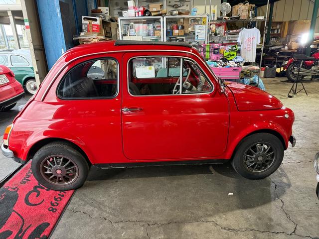 チンクチェント ベースグレード（8枚目）