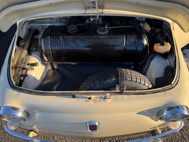 チンクチェント ベースグレード（28枚目）