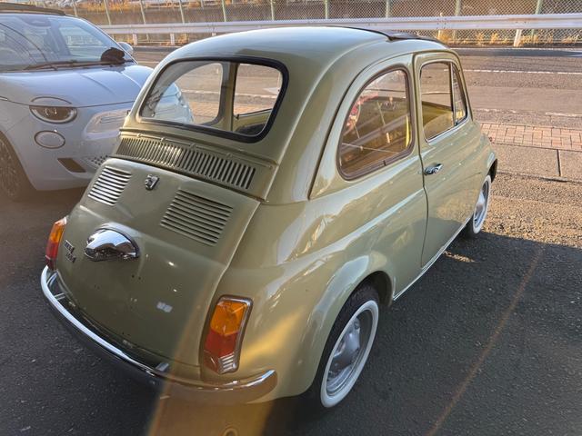 チンクチェント ベースグレード（9枚目）