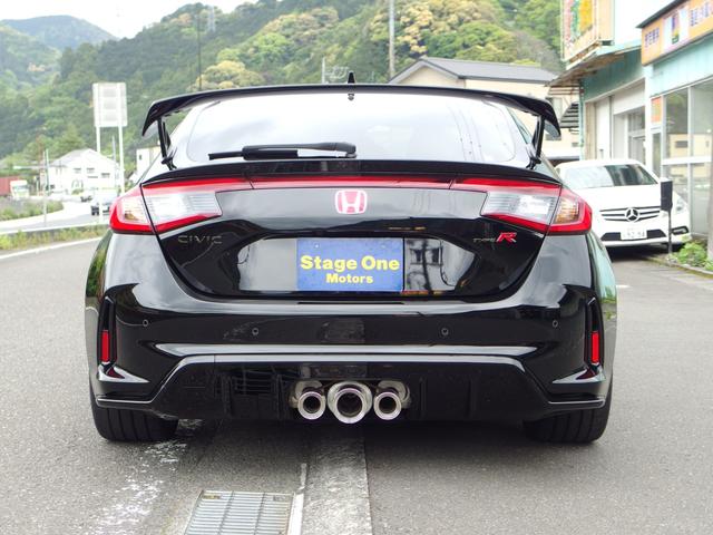 タイプＲ　ワンオーナー　禁煙車　ホンダコネクトナビ　フルセグ　Ｂカメラ　ＥＴＣ２．０　ホンダセンシング　レーダークルーズ　純１９ＡＷ　純フロアマット　純前後ドラレコ　ＬＥＤスカッフプレート　無限ドアプロテクター(7枚目)