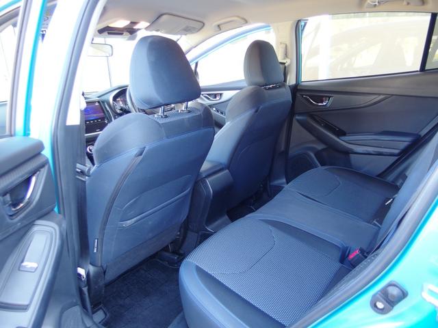 XV アドバンス ワンオーナー ユーザー買取 禁煙車 純正ナビ フルセグ B・Sカメラ 電動ハーフレザーシート LEDライト 純18AW ETC レーダークルーズコントロール(10枚目)