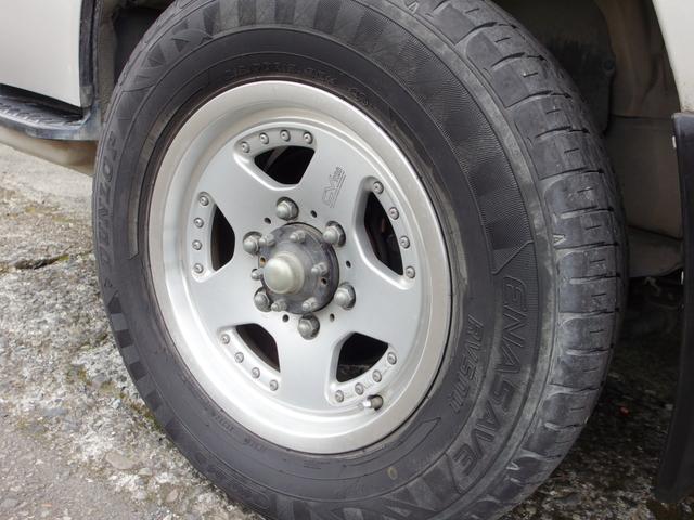 ハイエースワゴン スーパーカスタムＧ　サンルーフ　外１５インチＡＷ　１ＫＤディーゼルターボ　４ＷＤ　ユーザー買取車　禁煙（12枚目）