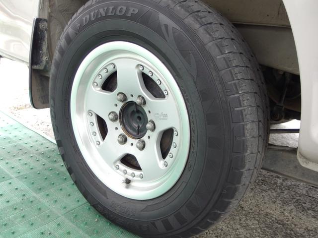 ハイエースワゴン スーパーカスタムＧ　サンルーフ　外１５インチＡＷ　１ＫＤディーゼルターボ　４ＷＤ　ユーザー買取車　禁煙（14枚目）