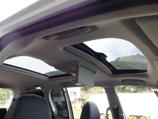 エスティマハイブリッド アエラス プレミアムエディション サンルーフ 4WD 電動ハーフレザーシート 純2列目モニター 純ナビ フルセグ Bカメラ ETC 純17インチAW 両側パワスラ クルーズコントロール ユーザー買取車 禁煙車(5枚目)