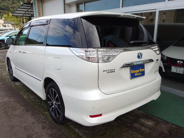 エスティマハイブリッド アエラス プレミアムエディション サンルーフ 4WD 電動ハーフレザーシート 純2列目モニター 純ナビ フルセグ Bカメラ ETC 純17インチAW 両側パワスラ クルーズコントロール ユーザー買取車 禁煙車(13枚目)