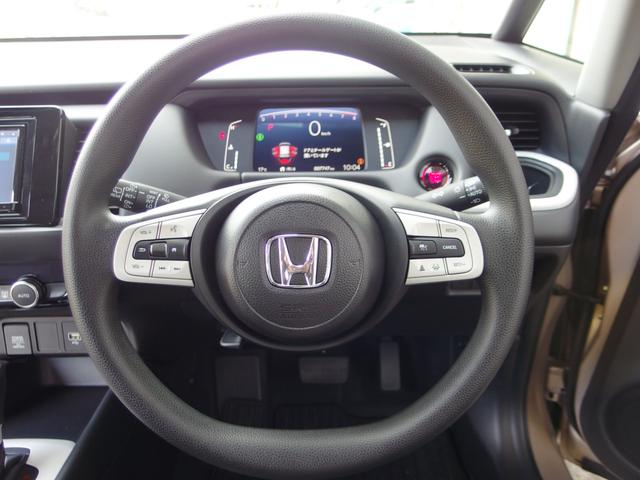 フィット ホーム ユーザー買取 禁煙車 外ナビ フルセグ Bカメラ レーダークルーズコントロール ハーフレザーシート LEDライト キーフリー&プッシュスタート(10枚目)