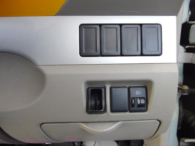 エブリイワゴン ＪＰ　ワーゲンバスルック　ルーフキャリア　皮調シートカバー　２列目モニター　外ナビ　フルセグ　ＥＴＣ　インパネ回り塗装（24枚目）