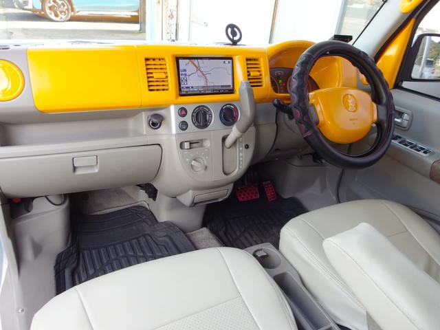 エブリイワゴン ＪＰ　ワーゲンバスルック　ルーフキャリア　皮調シートカバー　２列目モニター　外ナビ　フルセグ　ＥＴＣ　インパネ回り塗装（25枚目）