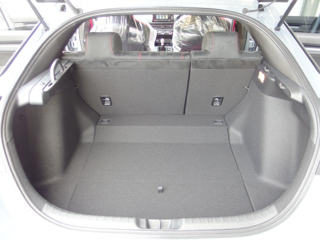シビック タイプR ワンオーナー&禁煙車! 純正9インチDA・Bカメラ・フルセグTV・ETC2.0・アップルカー・ブレンボブレーキ・Hセンシング・純正19AW(10枚目)