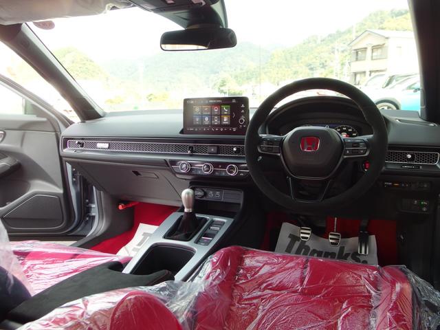 シビック タイプR ワンオーナー&禁煙車! 純正9インチDA・Bカメラ・フルセグTV・ETC2.0・アップルカー・ブレンボブレーキ・Hセンシング・純正19AW(13枚目)