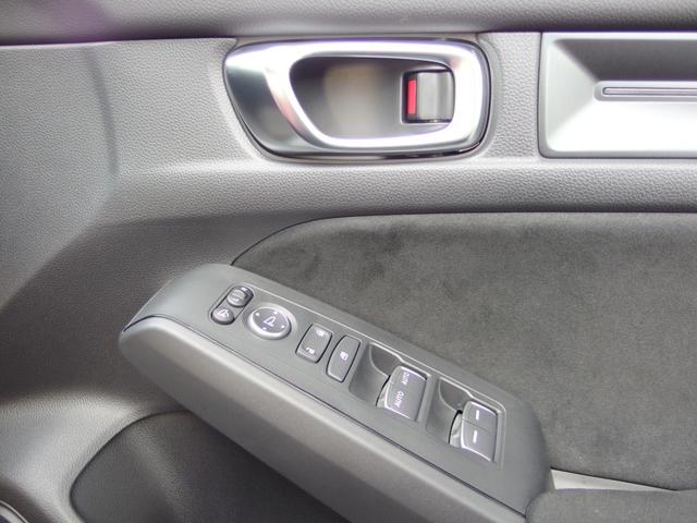 シビック タイプR ワンオーナー&禁煙車! 純正9インチDA・Bカメラ・フルセグTV・ETC2.0・アップルカー・ブレンボブレーキ・Hセンシング・純正19AW(14枚目)