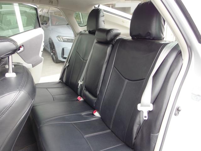 プリウス 　Ｓ　ＬＥＤエディション　ユーザー買取・禁煙車・外足回り・純正ナビ・Ｂカメラ・フルセグＴＶ・コーナーセンサー・ＬＥＤヘッド・ＥＴＣ・ツーリング用ガンメタ塗装１７インチＡＷ（9枚目）