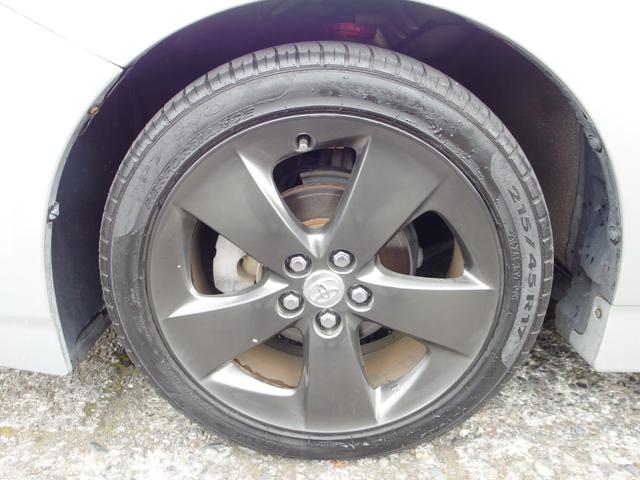 プリウス 　Ｓ　ＬＥＤエディション　ユーザー買取・禁煙車・外足回り・純正ナビ・Ｂカメラ・フルセグＴＶ・コーナーセンサー・ＬＥＤヘッド・ＥＴＣ・ツーリング用ガンメタ塗装１７インチＡＷ（26枚目）