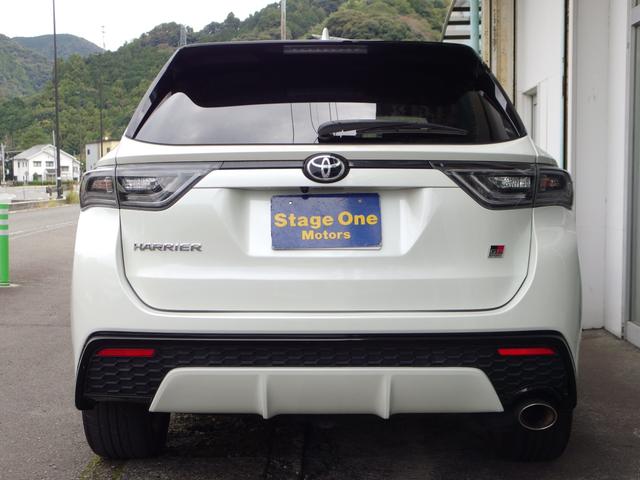 ハリアー エレガンス　ＧＲスポーツ　ワンオーナー　ユーザー買取　禁煙車　純正ナビ　フルセグ　Ｂカメラ　レーダークルーズコントロール　純１８ＡＷ　ＬＥＤライト　電動ハーフレザーシート（5枚目）