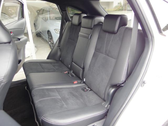 ハリアー エレガンス　ＧＲスポーツ　ワンオーナー　ユーザー買取　禁煙車　純正ナビ　フルセグ　Ｂカメラ　レーダークルーズコントロール　純１８ＡＷ　ＬＥＤライト　電動ハーフレザーシート（11枚目）