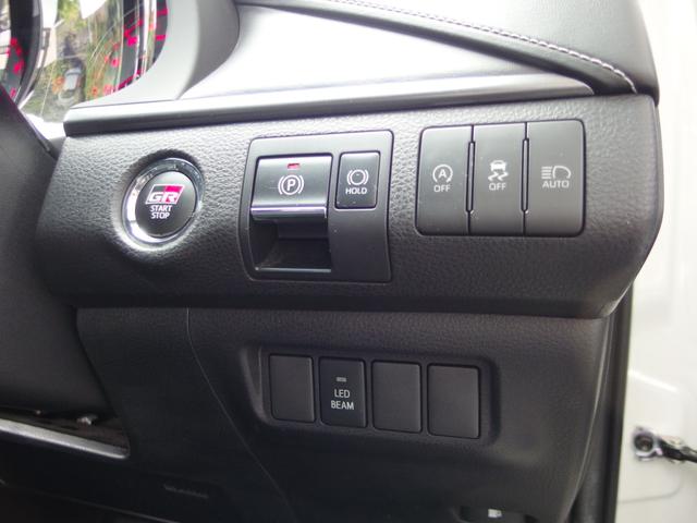 ハリアー エレガンス　ＧＲスポーツ　ワンオーナー　ユーザー買取　禁煙車　純正ナビ　フルセグ　Ｂカメラ　レーダークルーズコントロール　純１８ＡＷ　ＬＥＤライト　電動ハーフレザーシート（13枚目）