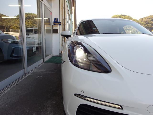 ７１８ケイマン ７１８ケイマン　ユーザー買取　禁煙車　純正ナビ　フルセグ　Ｂカメラ　ＨＩＤライト　記録簿（19枚目）