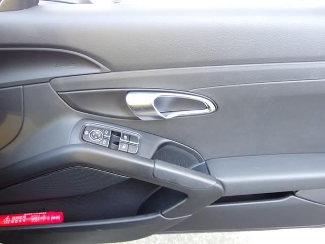 ７１８ケイマン ７１８ケイマン　ユーザー買取　禁煙車　純正ナビ　フルセグ　Ｂカメラ　ＨＩＤライト　記録簿（20枚目）