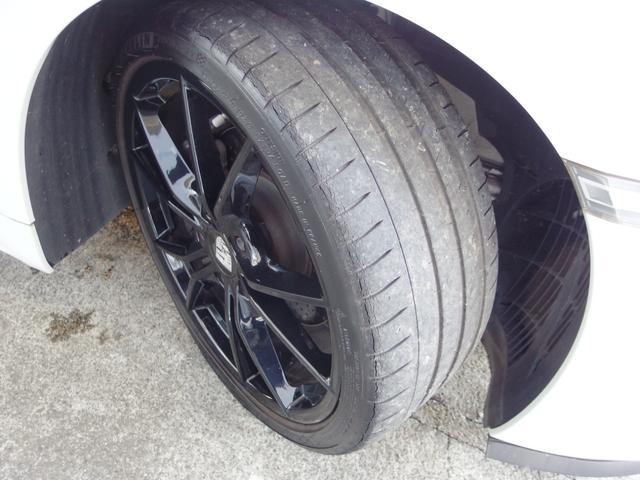 ７１８ケイマン ７１８ケイマン　ユーザー買取　禁煙車　純正ナビ　フルセグ　Ｂカメラ　ＨＩＤライト　記録簿（21枚目）