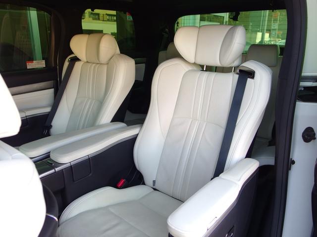 アルファードハイブリッド エグゼクティブラウンジS 1オーナー 禁煙車 ホワイト系冷暖付きレザーシート メーカーナビ JBL リアエンターテイメント デジタルインナーミラー 両側パワスラ パワーバックドア 全方位カメラ 置くだけ充電 外前後ドラレコ(17枚目)