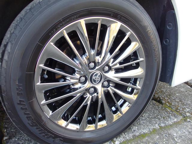 アルファードハイブリッド エグゼクティブラウンジS 1オーナー 禁煙車 ホワイト系冷暖付きレザーシート メーカーナビ JBL リアエンターテイメント デジタルインナーミラー 両側パワスラ パワーバックドア 全方位カメラ 置くだけ充電 外前後ドラレコ(39枚目)