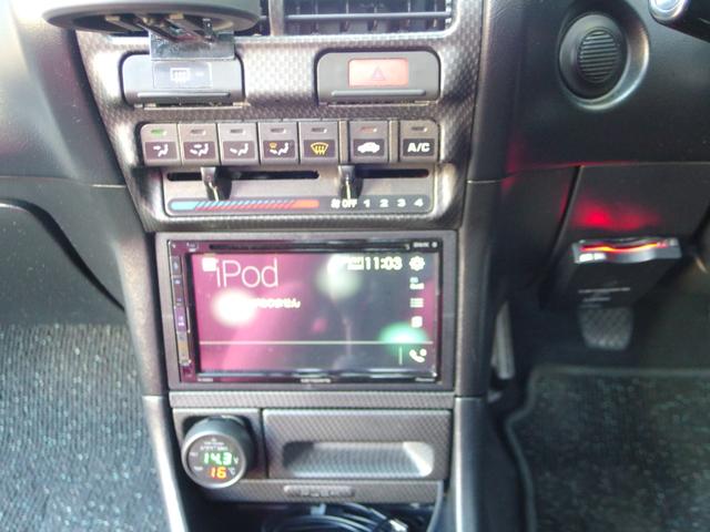 インテグラ タイプＲ　９８スペック　純ＨＩＤライト　純１６ＡＷ　Ｊ’Ｓレーシングマフラー　ＨＫＳ車高調　カーボン調リップスポイラー　前後タワーバー　スプーンドアミラー　タイミングベルト交換済（11枚目）