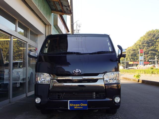 ハイエースバン スーパーＧＬ　ダークプライムＩＩ　４ＷＤ　ディーゼルターボ　ワンオーナー　ユーザー買取　外ナビ　フルセグ　Ｂカメラ　キーフリー＆プッシュスタート　ＬＥＤライト　ＥＴＣ　純１６ＡＷ　ウッドコンビハンドル　両側パワースライドドア（2枚目）
