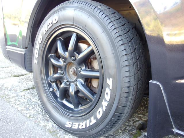 ハイエースバン スーパーＧＬ　ダークプライムＩＩ　４ＷＤ　ディーゼルターボ　ワンオーナー　ユーザー買取　外ナビ　フルセグ　Ｂカメラ　キーフリー＆プッシュスタート　ＬＥＤライト　ＥＴＣ　純１６ＡＷ　ウッドコンビハンドル　両側パワースライドドア（18枚目）