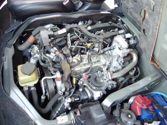 ハイエースバン スーパーＧＬ　ダークプライムＩＩ　４ＷＤ　ディーゼルターボ　ワンオーナー　ユーザー買取　外ナビ　フルセグ　Ｂカメラ　キーフリー＆プッシュスタート　ＬＥＤライト　ＥＴＣ　純１６ＡＷ　ウッドコンビハンドル　両側パワースライドドア（28枚目）